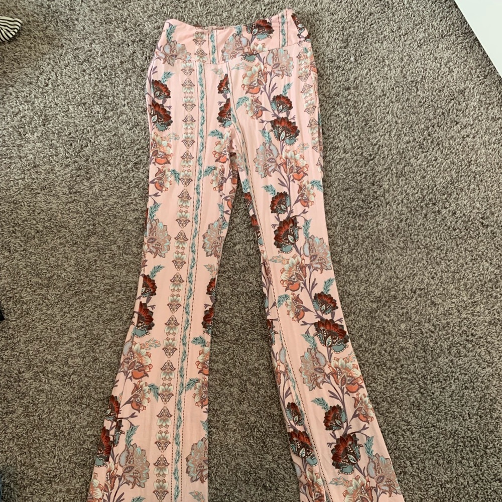 Wide leg pants